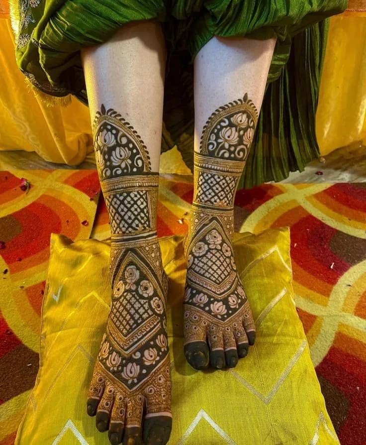 Fine jaal feet mehandi up to the ankle, Hazaribagh, mehandi for Chatra weddings